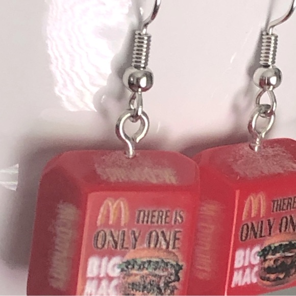 New Burger Package Dangling Handmade Earrings Big Mac McDonalds Fun Party Gift - Picture 2 of 6